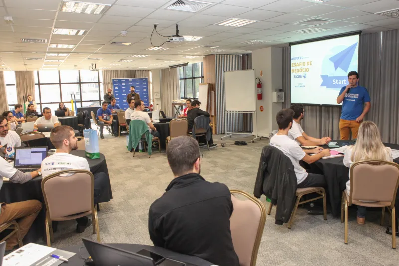 Desafio reuniu 40 participantes na FIESC, em Florianópolis. Foto: Filipe Scotti