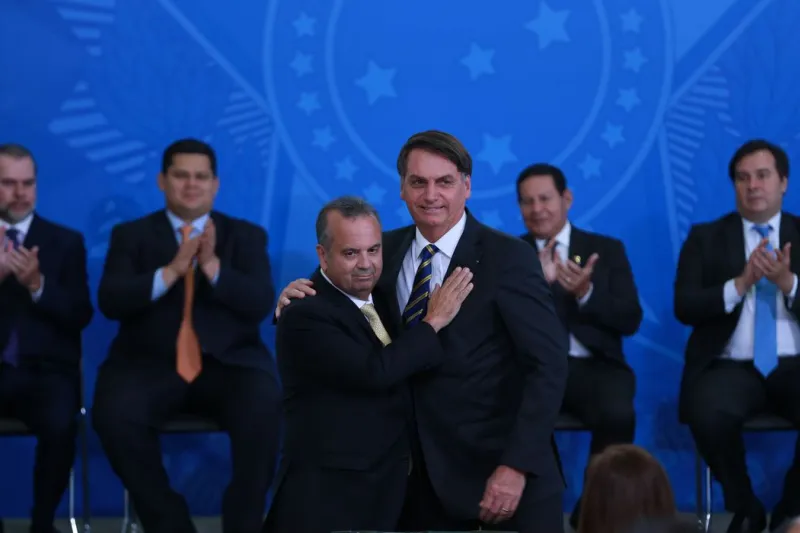 Rogério Marinho e presidente Jair Bolsonaro, na cerimônia de posse, em Brasília (foto: Valter Campanato/Agência Brasil)