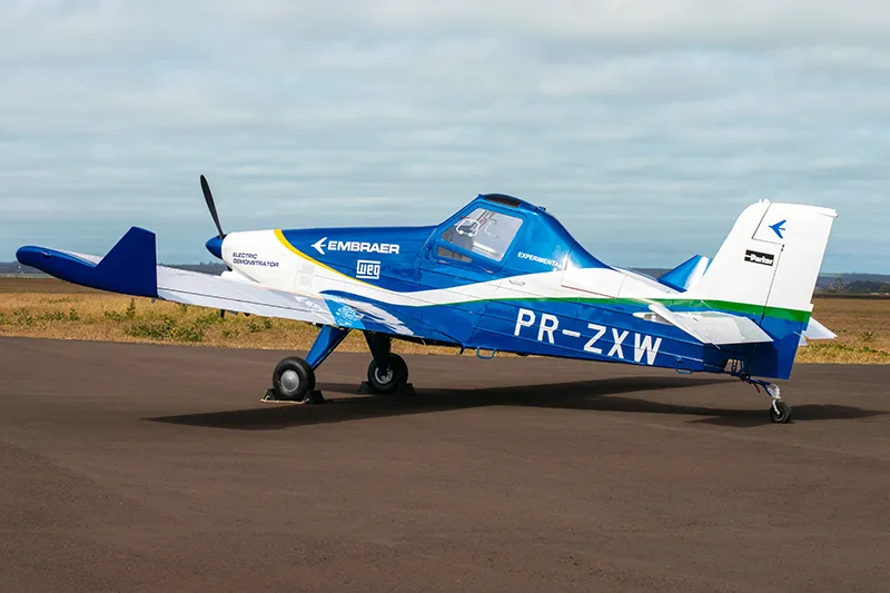 Protótipo com tração elétrica desenvolvida pela WEG: solução sustentável.