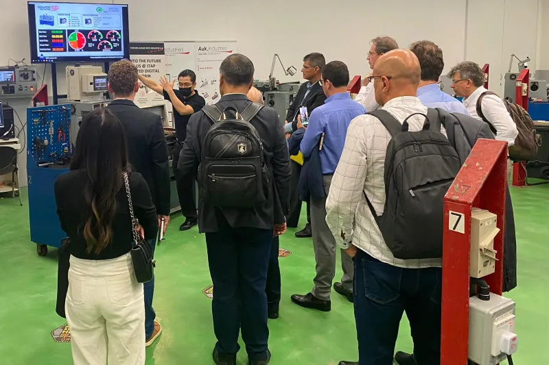 Visita à Escola Politécnica de Singapura