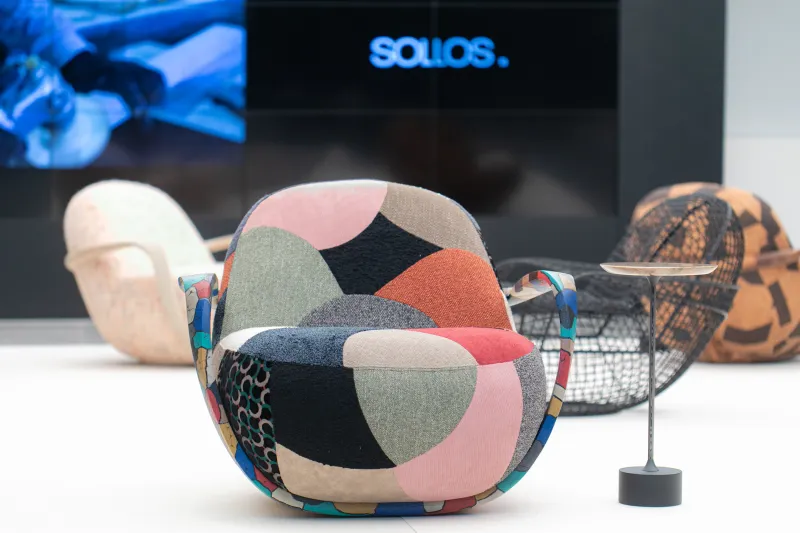 Poltrona MAY, lançada em 2021 e multipremiada, é assinada pelo designer catarinense Jader Almeida. Foto: Filipe Scotti