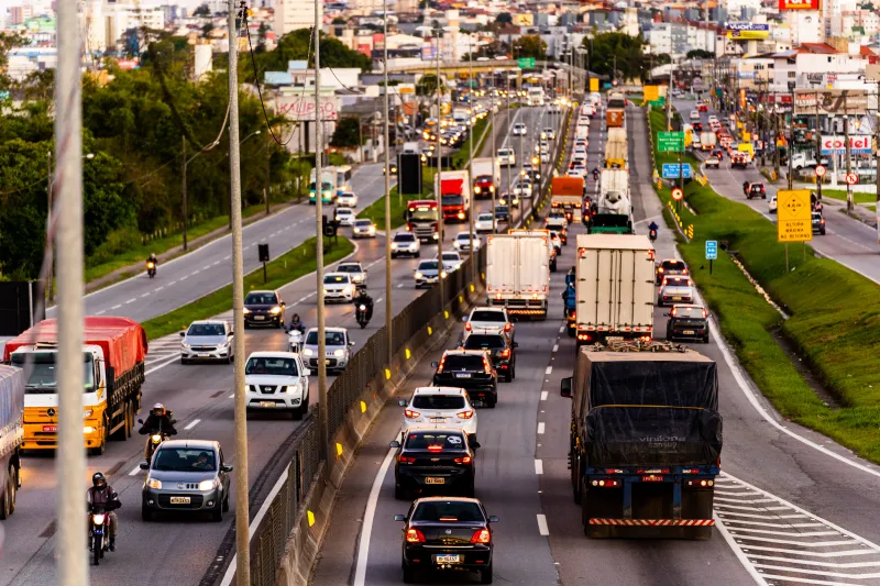 Impasse sobre BR-101 Norte compromete desenvolvimento de SC, diz FIESC