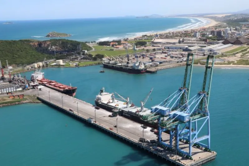 Porto de Imbituba (foto: divulgação SCPar Porto de Imbituba) divulgar SCPar)