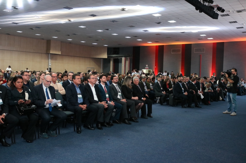 Autoridades participaram da abertura do Innovation