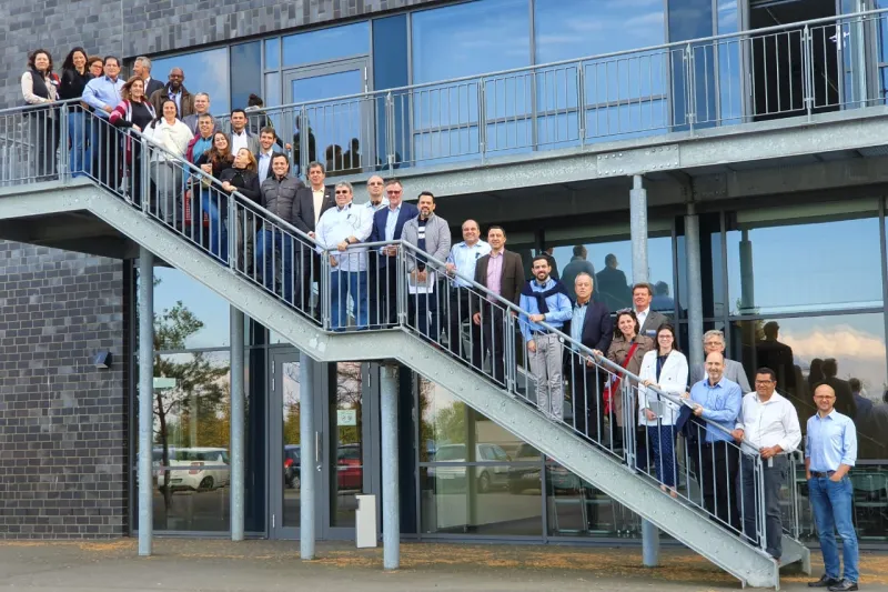 Diretores das escolas do SENAI que integram o projeto participam essa semana de visitas a universidades na Alemanha. Foto: Divulgação/SENAI