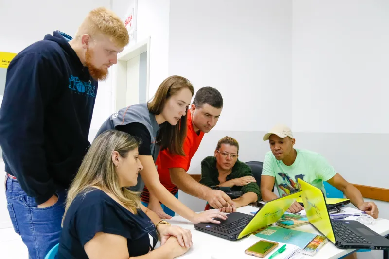 Daniela Mardula é professora de matemática da educação de jovens e adultos de Jaraguá do Sul. Foto: João Franco