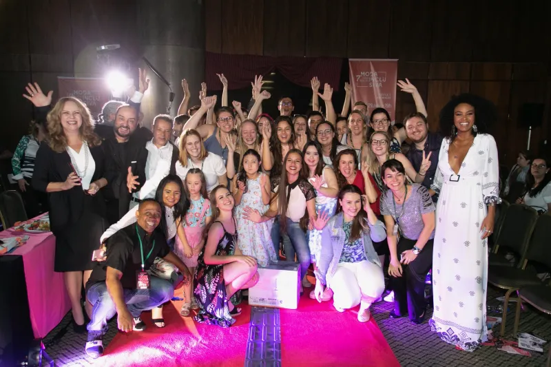 Estudantes do SENAI celebraram a conquista dos prêmios. Foto: Marcos Campos