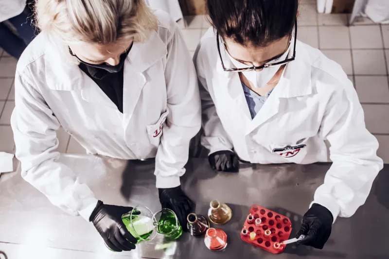 Ensaios confirmaram que o composto inibe a proliferação de vírus, sejam os encapsulados ou não encapsulados, mas ainda não existem testes específicos para o novo coronavírus. Foto: Divulgação TNS.