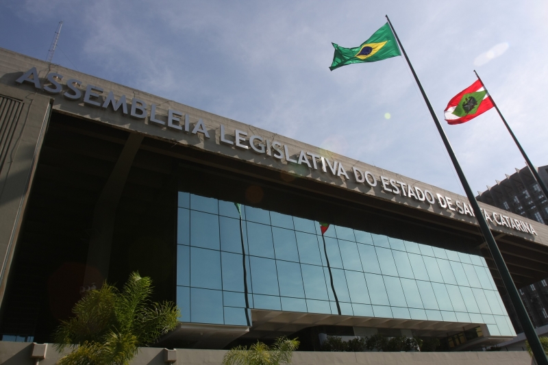 Previdência complementar para agentes públicos estaduais preocupa setor empresarial