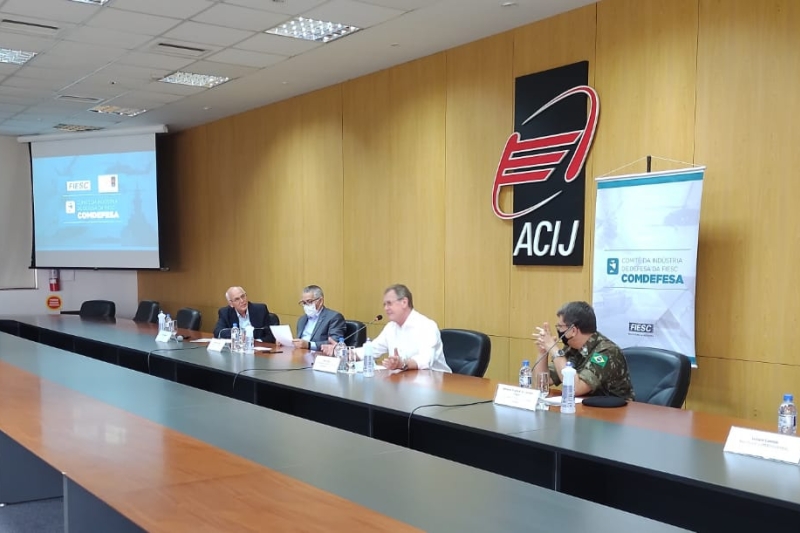 Empresas de Joinville conhecem as oportunidades do setor de defesa