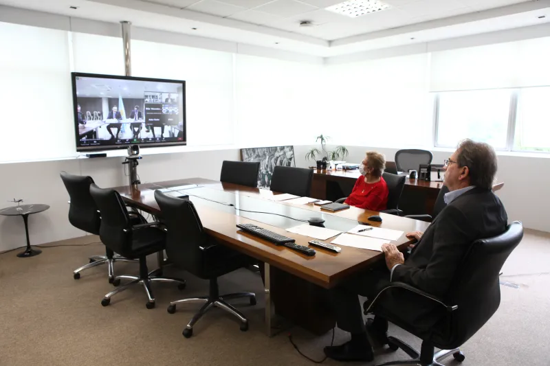 FIESC participa de reunião do comitê de negócios Cazaquistão-Brasil