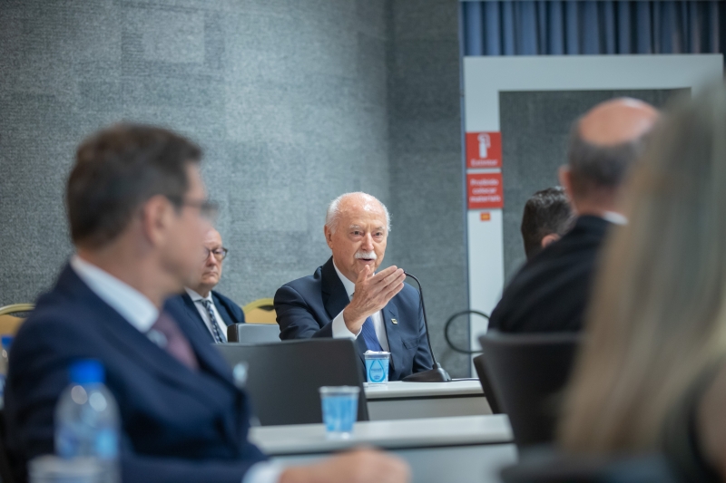 Philippi em reunião na FIESC (foto: Filipe Scotti) Philippi em reunião na FIESC (foto: Filipe Scotti)