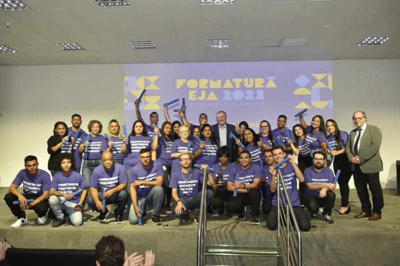 SESI e SENAI formam 2 mil jovens e adultos em solenidade nesta terça (25)