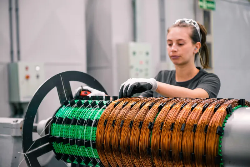 Produção de equipamentos elétricos aumentou 6,4% no mês de abril. Foto: Divulgação/WEG