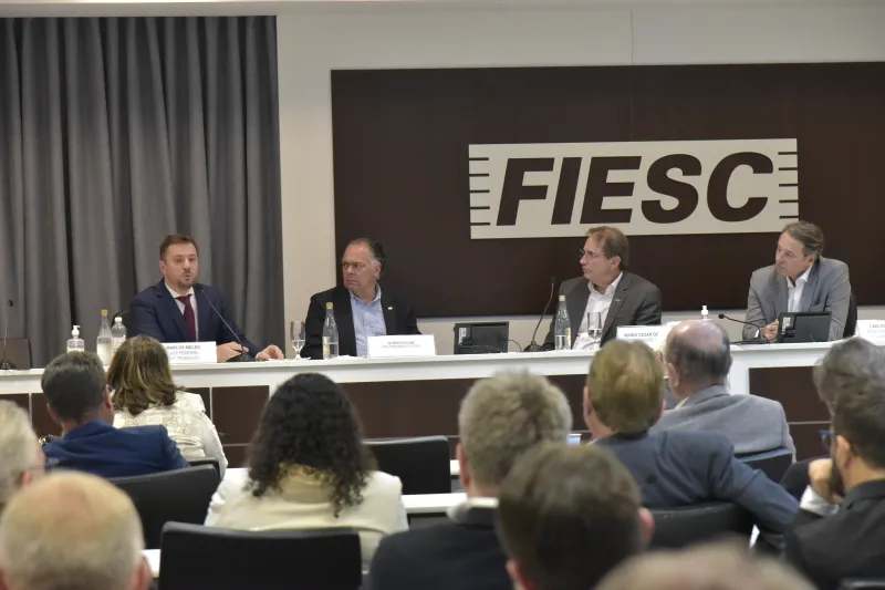 Evento foi realizado nesta quinta-feira, dia 22, em Florianópolis (Foto: Elis Pereira)