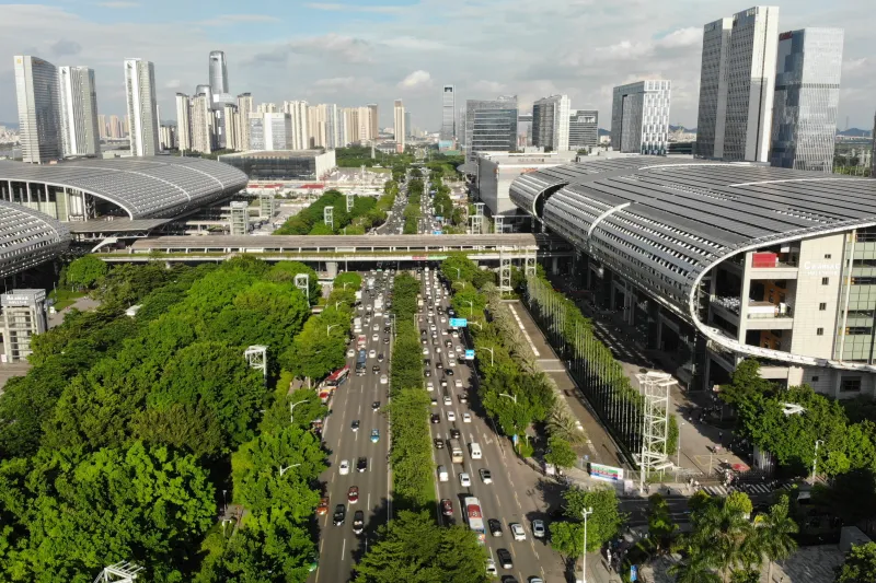 Feira de Cantão é considerada o principal evento de negócios do país asiático