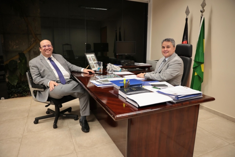 Reunião com o senador Efraim Filho