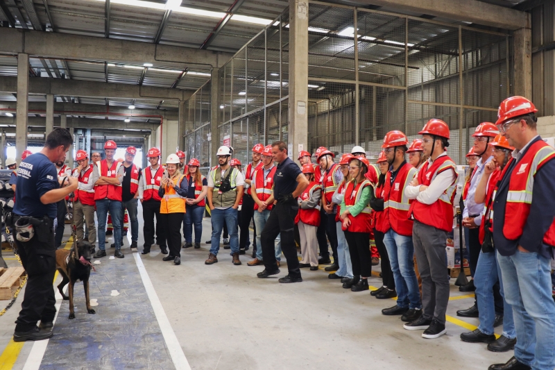 Visitação ao porto mostrou fiscalização e inspeção na prática. (Foto: Divulgação)