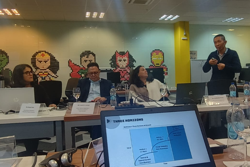 Recepção da delegação chinesa no Instituto SENAI de Inovação em Sistemas Embarcados, em Florianópolis (foto: Ivonei Fazzioni)