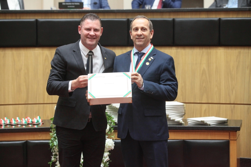 Industrial Alceu Lorenzon é homenageado pela ALESC