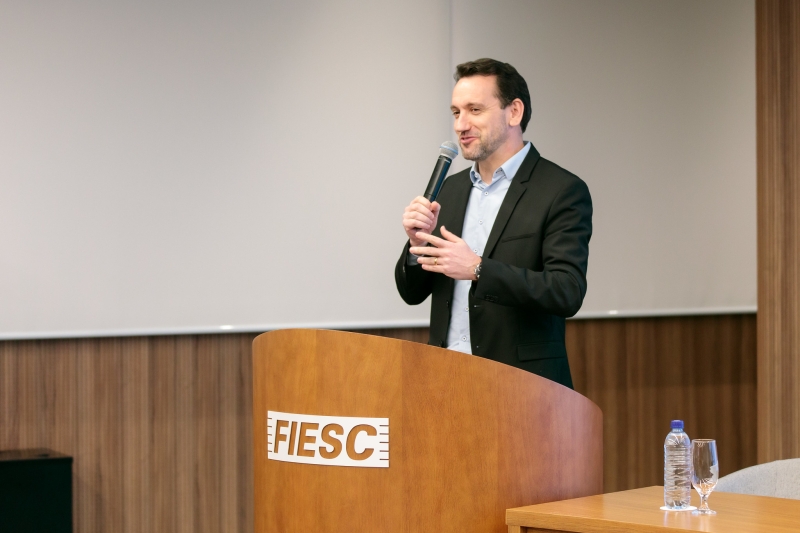 Daniel Tenconi incentivou apoio em projetos do Fundo Social (Victor Vec/ MinC)