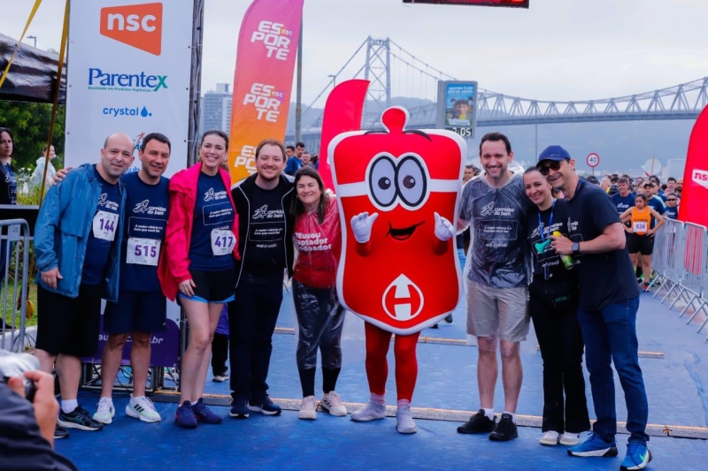 Dirigentes do SESI/SC, SENAI/SC e FIESC prestigiaram o evento no domingo