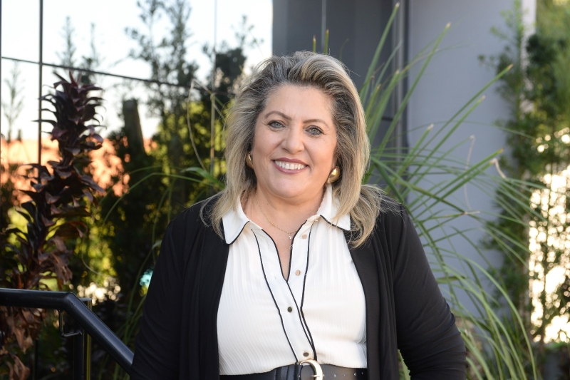 Empresária catarinense é finalista do Prêmio Mulher Engenheira 2026 na Alemanha