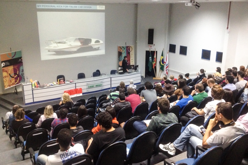 Fassbender defendeu a mobilização dos departamentos de marketing e engenharia, além dos fornecedores, em todas as etapas dos projetos. (Foto: Fábio Almeida)